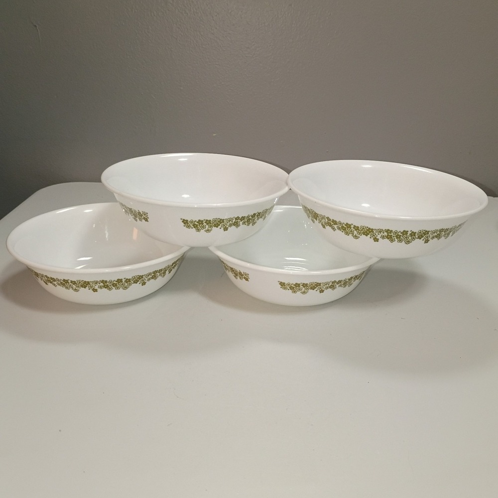 Set of 4 Crazy Daisy Spring Blossom Cereal Soup Bowls 1970's Vintage